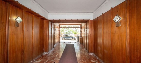 3 bedrooms Apartment in Messina, Italy No. 326906 4