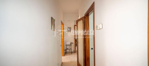 3 bedrooms Apartment in Messina, Italy No. 326906 36