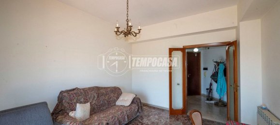 3 bedrooms Apartment in Messina, Italy No. 326906 9