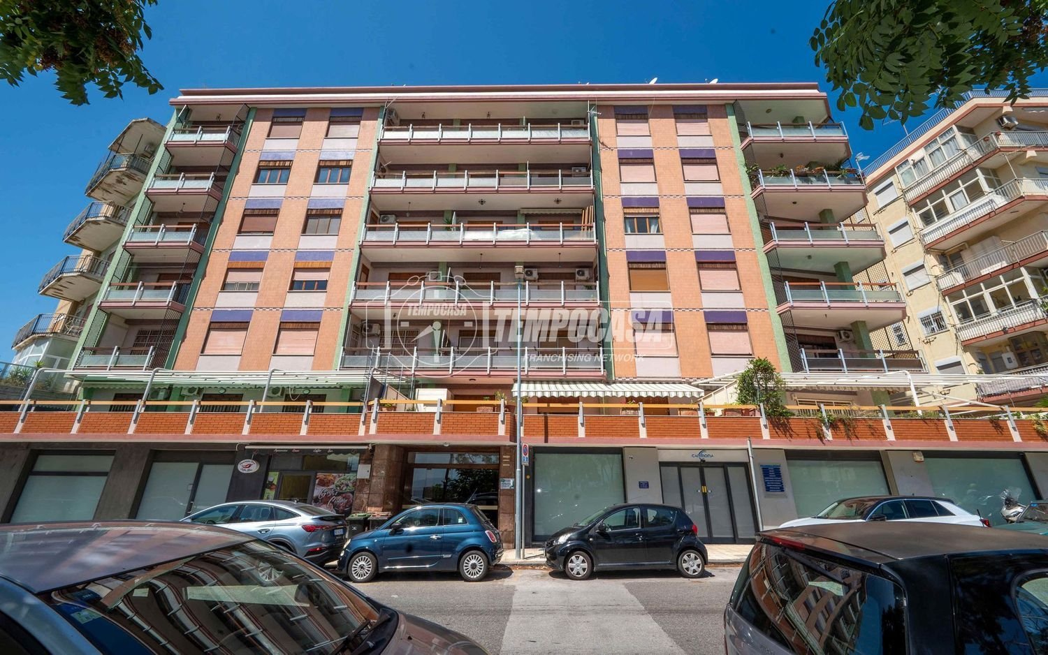 3 bedrooms Apartment in Messina, Italy No. 326906