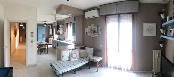 3 rooms Apartment in Casalmaggiore, Italy No. 86086 2