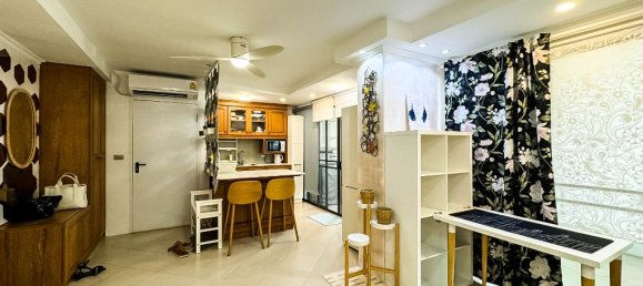 2 bedrooms Condo in Pattaya, Thailand No. 12185 9