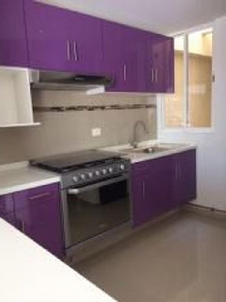 Apartamento de 3 dormitorios en Ciudad López Mateos, Mexico No. 215036