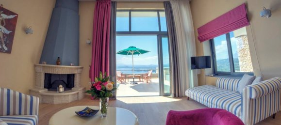 330m² Villa in Corfu, Greece No. 8033 18