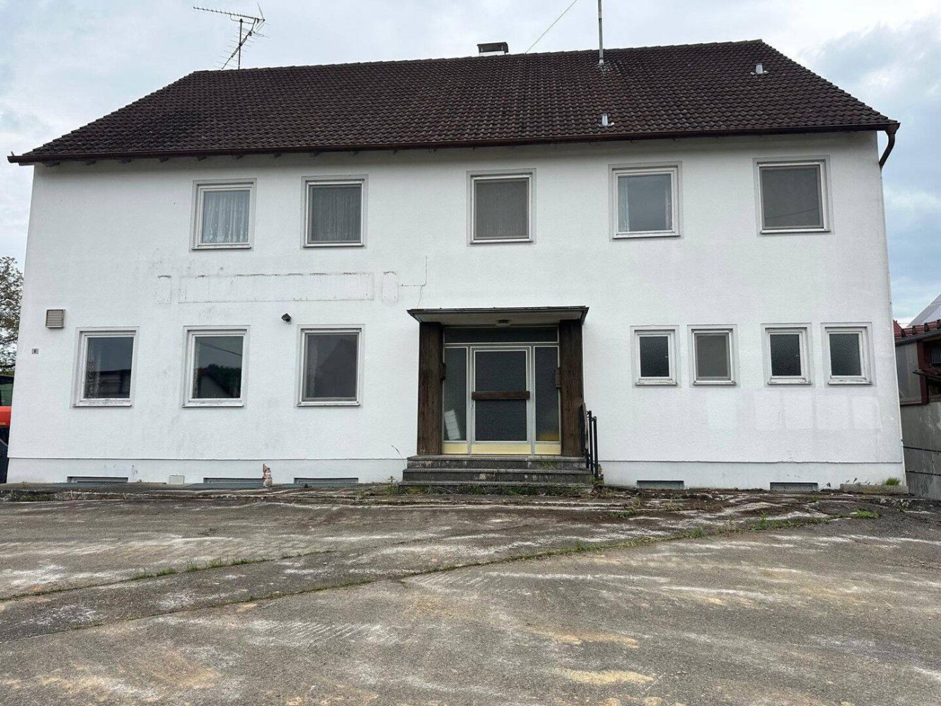  Cafe / restaurant in Gunzburg, Germany No. 369520