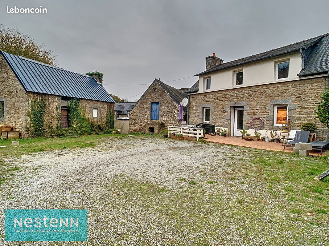 3 chambres Maison à Plaintel, France No. 200264