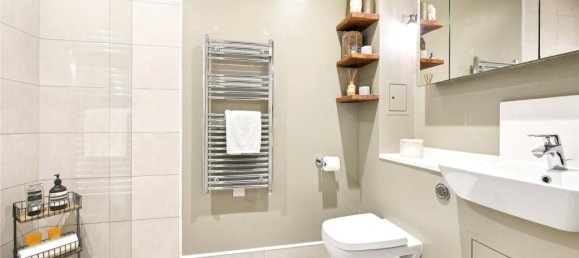 1 bedroom Apartment in London, United Kingdom No. 5290 7