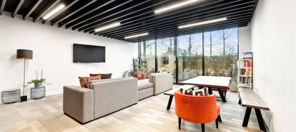 1 bedroom Apartment in London, United Kingdom No. 5290 10