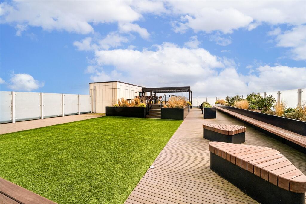 1 bedroom Apartment in London, United Kingdom No. 5290