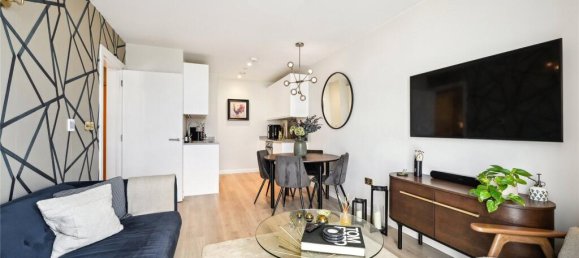 1 bedroom Apartment in London, United Kingdom No. 5290 4