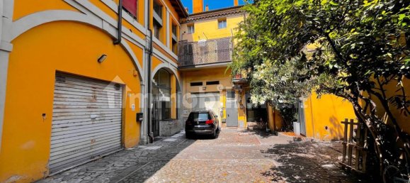 Apartamento de 1 dormitorio en Bologna, Italy No. 323010 16