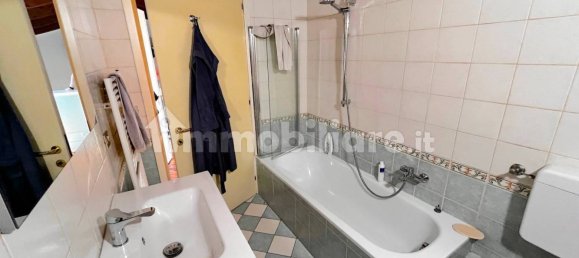 Apartamento de 1 dormitorio en Bologna, Italy No. 323010 10