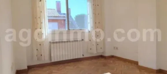 3 bedrooms House in Aldeamayor de San Martin, Spain No. 180054 26