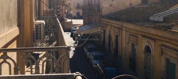 Apartamento de 4 divisões em Vittoria, Italy N.º 229432 4