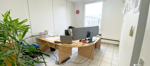 13 rooms Building in Laon, France No. 158864 2