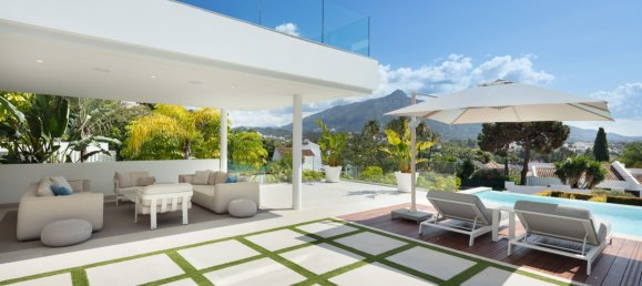 5 bedrooms Villa in Marbella, Spain No. 72779 22