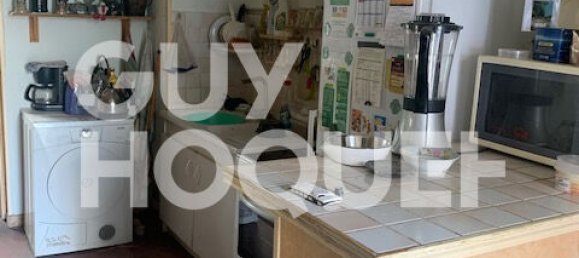 2 bedrooms House in Sezanne, France No. 87653 3