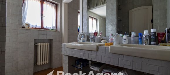 7-Zimmer Villa in Catanzaro, Italy, Nr. 285303 20