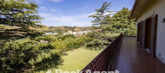 7-Zimmer Villa in Catanzaro, Italy, Nr. 285303 40