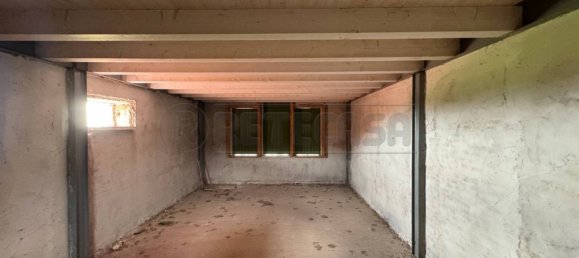 4 bedrooms Villa in Sandrigo, Italy No. 211041 4