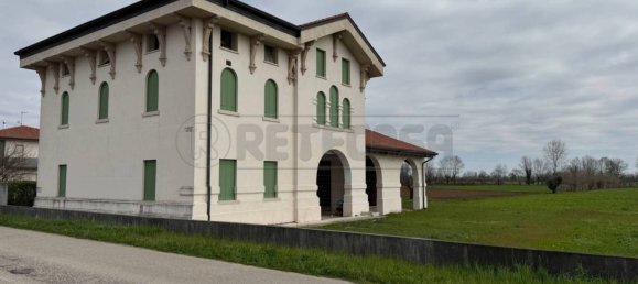 4 bedrooms Villa in Sandrigo, Italy No. 211041 3