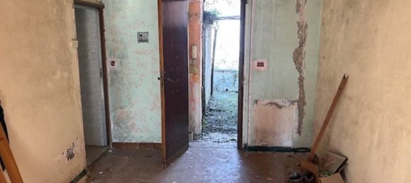 6 rooms House in Tivoli, Italy No. 151259 4