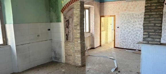 6 rooms House in Tivoli, Italy No. 151259 21