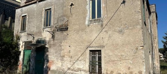 6 rooms House in Tivoli, Italy No. 151259 10