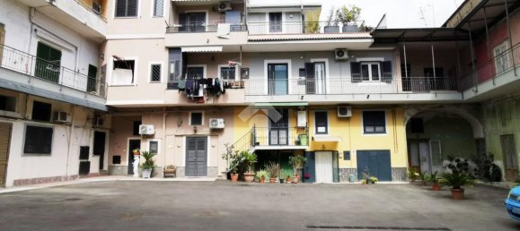 Квартира с 3 комнатами в Помильяно д’Арко, Италия № 2070 16