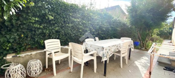 2 bedrooms Apartment in Quarrata, Italy No. 293722 12