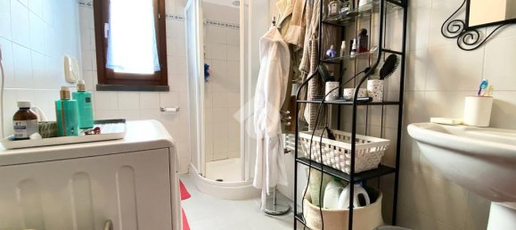 2 bedrooms Apartment in Quarrata, Italy No. 293722 9