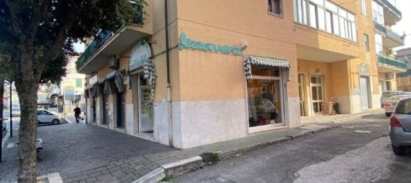 Apartamento de 3 dormitorios en Albano Laziale, Italy No. 333637 32