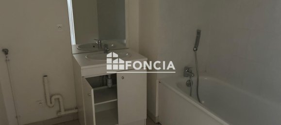 1 bedroom Apartment in Dreuil-les-Amiens, France No. 254321 4