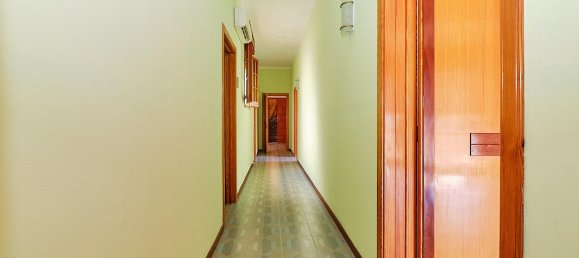 5غرفة شقة في Aradeo, Italy رقم 234026 16