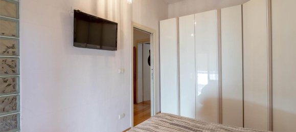 8 rooms Villa in Campi Bisenzio, Italy No. 36107 4