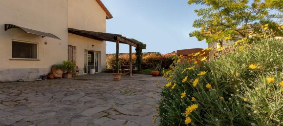 8 rooms Villa in Campi Bisenzio, Italy No. 36107 11
