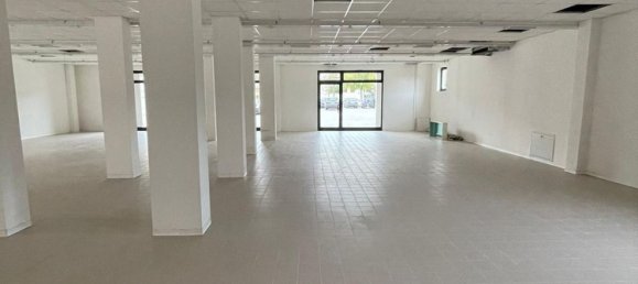 Propriété commerciale à Zero Branco, Italy 440m² No. 257994 3
