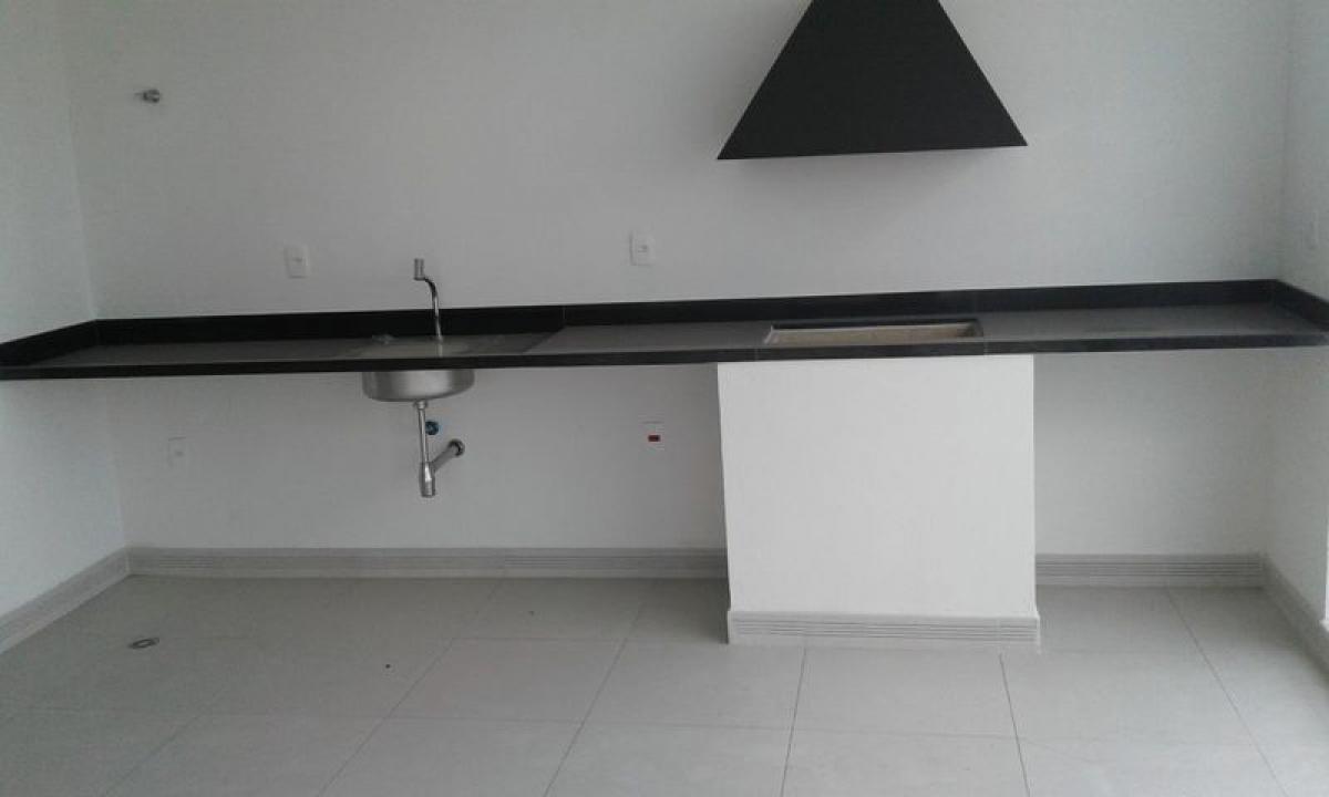 4 bedrooms Apartment in Sao Paulo, Brazil No. 488104