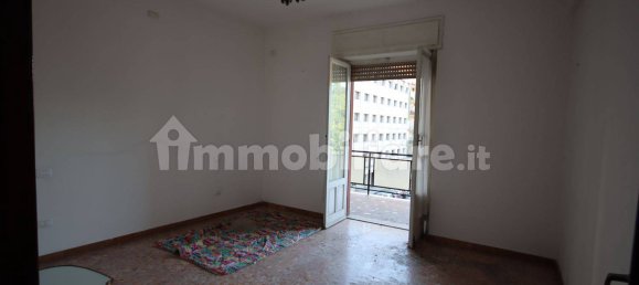 Apartamento de 4 dormitorios en Cagliari, Italy No. 50739 22