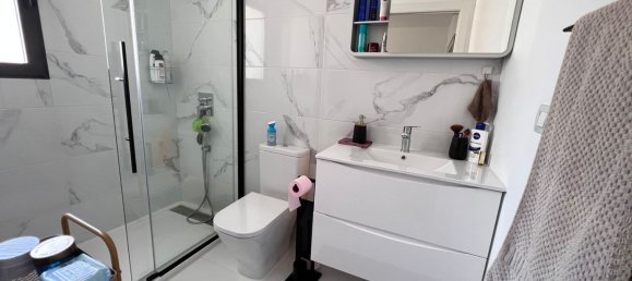 Квартира с 2 спальнями в Сан-Мигель-де-Салинас, Испания № 133906 11