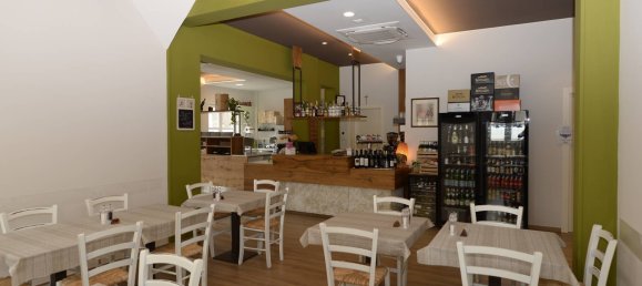 Imóvel comercial de 4 divisões em Mantua, Italy N.º 243736 2