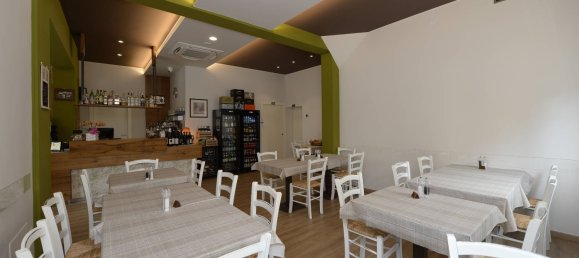 Imóvel comercial de 4 divisões em Mantua, Italy N.º 243736 15