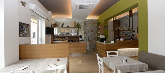 Imóvel comercial de 4 divisões em Mantua, Italy N.º 243736 22