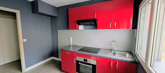 2-salle Appartement à Aix-les-Bains, France No. 337629 3