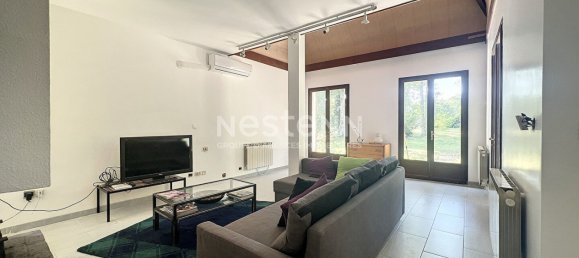 5 bedrooms House in Lamorlaye, France No. 82767 2