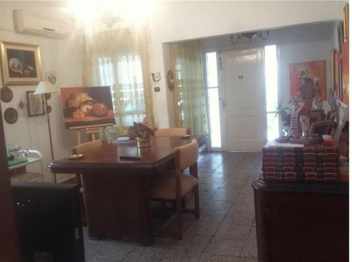 3 bedrooms House in Cordoba, Argentina No. 9289