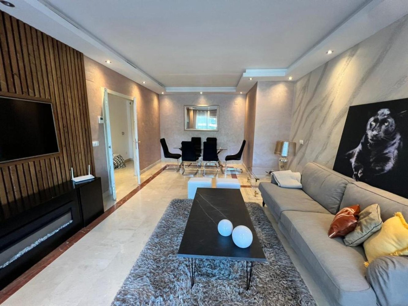 3 bedrooms Apartment in Marbella, Spain No. 128387