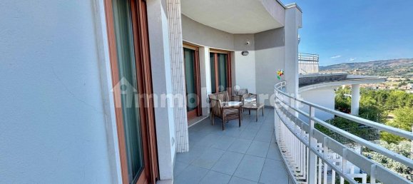 3 Schlafzimmer Penthouse in Benevento, Italy, Nr. 321858 2