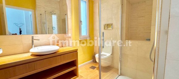3 Schlafzimmer Penthouse in Benevento, Italy, Nr. 321858 15