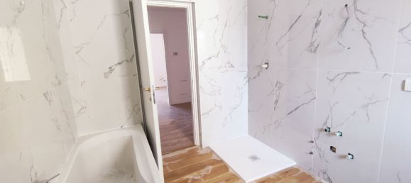 4 bedrooms Duplex in Ceriano Laghetto, Italy No. 364332 14